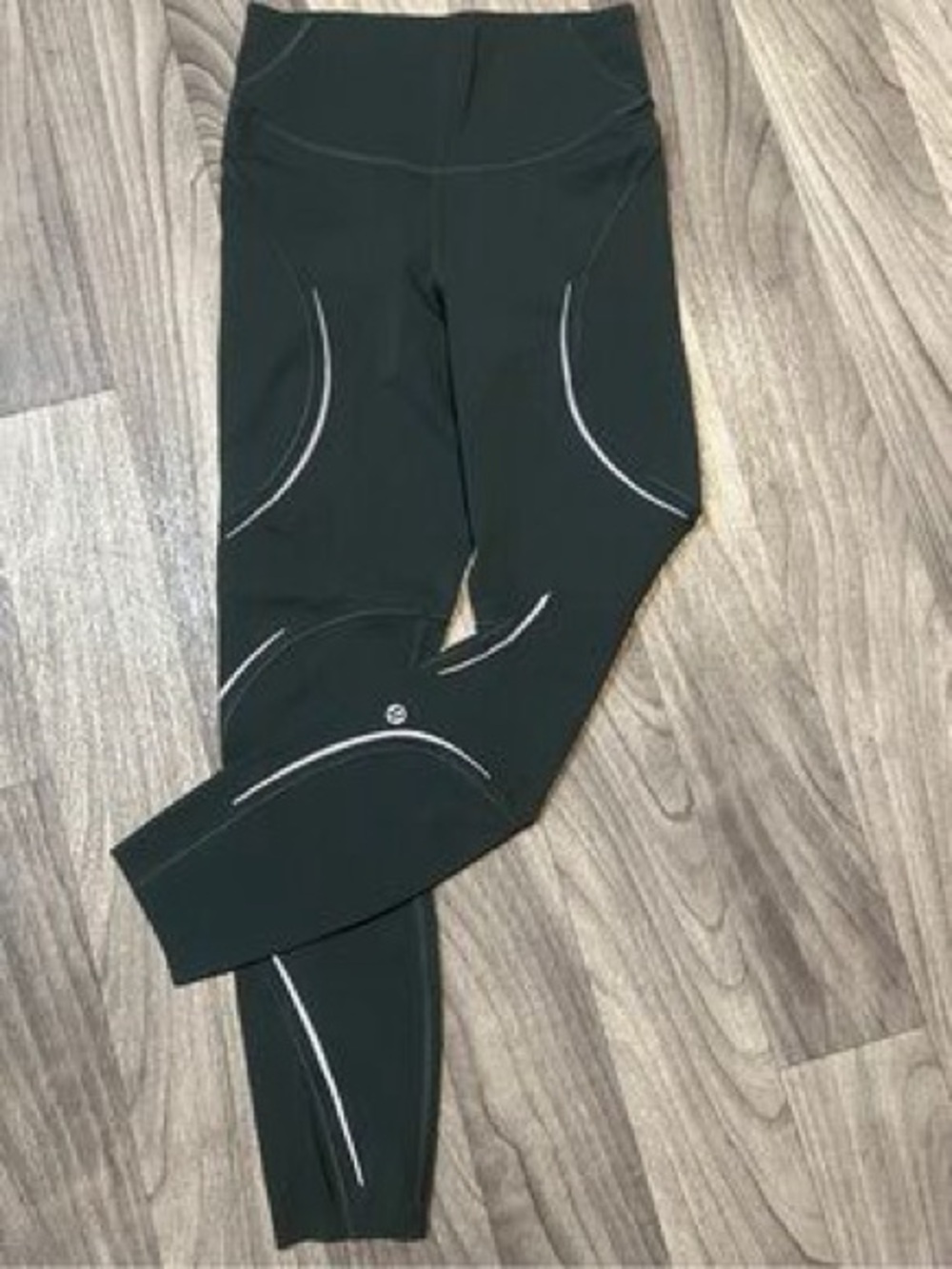 NWOT Lululemon Base Pace High-Rise Tights